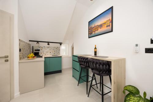 NEW!!! Deluxe studio DINO in the old town of Split