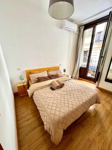 Madrid Room Sol Center