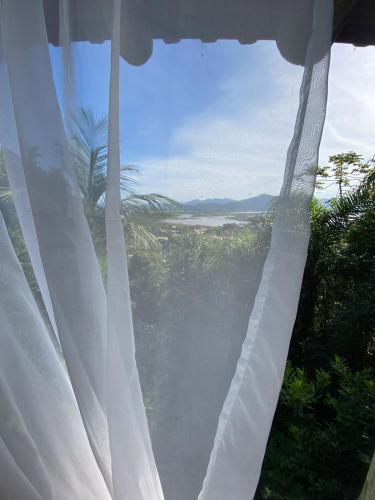 Landskap semula jadi dekat dengan lodge