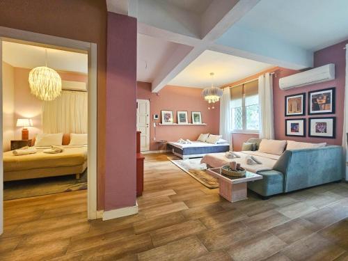 Voodi või voodid majutusasutuse Katrin's House with private parking toas