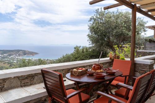 Mirsini Apartments in Sifnos