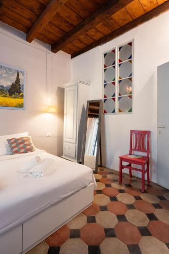 Keys of Italy - F1 - Fiesolana 24 - Santa Croce one bedroom apartment for couples