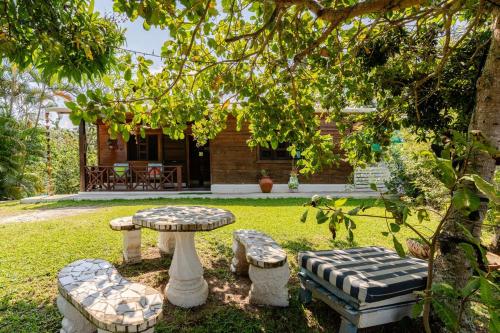 Κήπος έξω από το La Casita Primavera-Cozy and Rustic