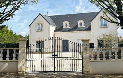 Cozy Home In Blois With Wifi