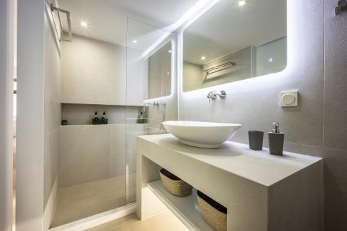 Downtown Properties Loft 1