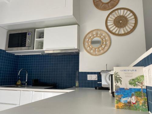 Køkken eller tekøkken på L'Astrolabe - Studio - refurbished - seaside