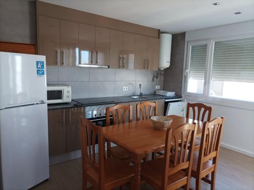 Apartamentos Rovi-Ático céntrico con ascensor