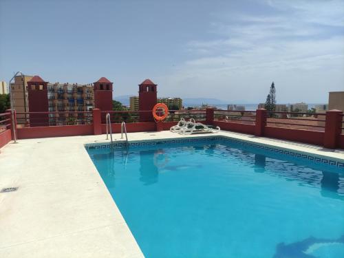 MRV Puerto Marina Con Piscina