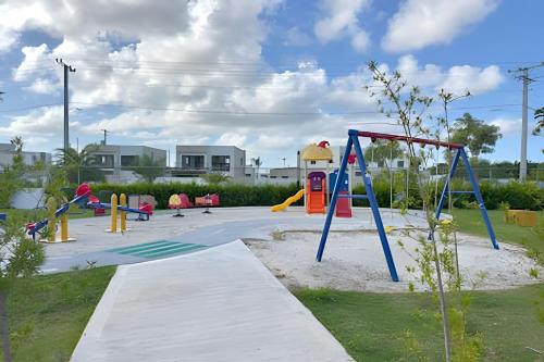 Herní místnost nebo prostor pro děti v ubytování Modern Retreat in Punta Cana