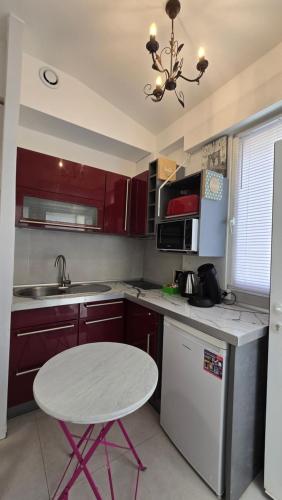 Photo de la galerie de l'établissement studio maisonnette parisien, à Paris