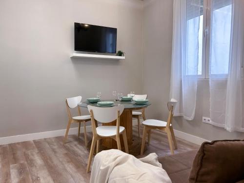 Madrid Experience – 3-Bedroom Central Apartment
