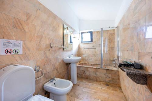 Un baño de Quinta das AVES - Suite Familiar Nº 2