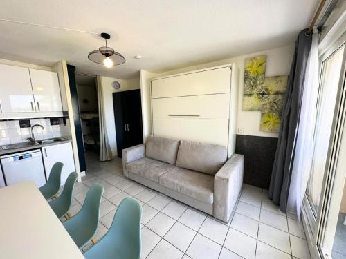 Photo de la galerie de l'établissement Résidence Le Boucanier - Studio pour 4 Personnes 334, à Vieux-Boucau-les-Bains