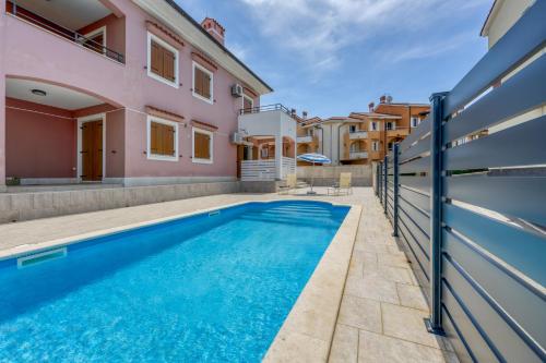 Sunny Apartment Volme