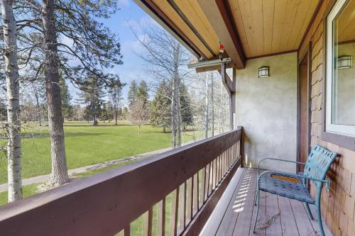Балкон или терраса в Mountain Golf Retreat