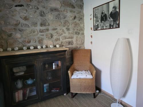 Χώρος καθιστικού στο Gîte de la Pinsole Ardeche verte