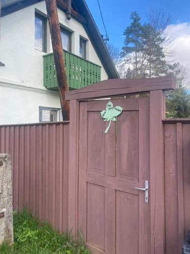 Фотография из галереи Heart of Galysági Village Guesthouse в городе Teresztenye