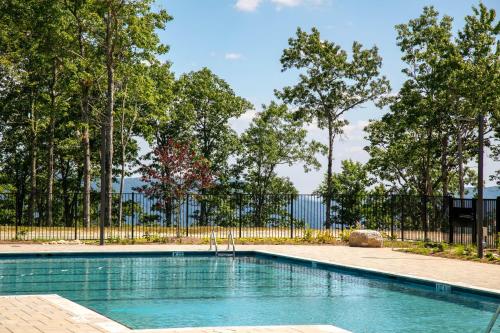Πισίνα στο ή κοντά στο Calico Haven At Blue Ridge Mountain Club