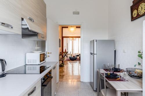 Velvet House 26 - City Center by InnStay