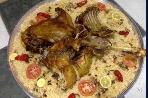 Jídlo v kempu nebo okolí