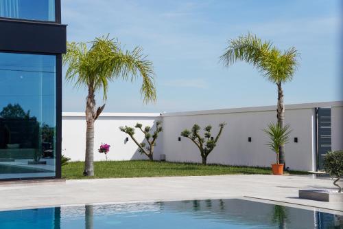 Πισίνα στο ή κοντά στο Mega Luxury Villa