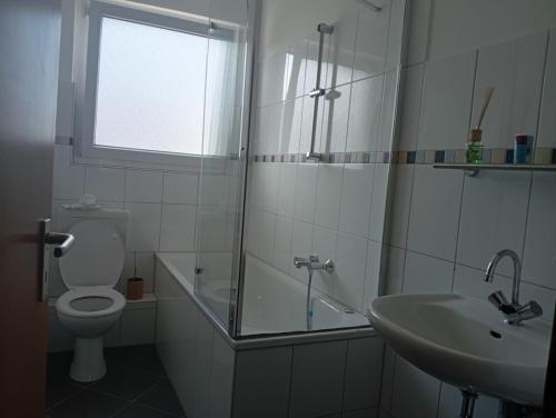 Bilik mandi di Ferienwohnung
