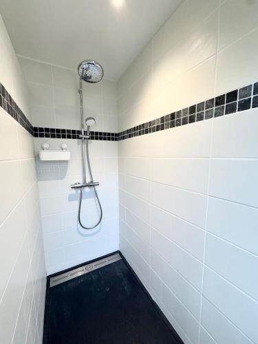 Ein Badezimmer in der Unterkunft Spacieux T3 - Vue mer 180