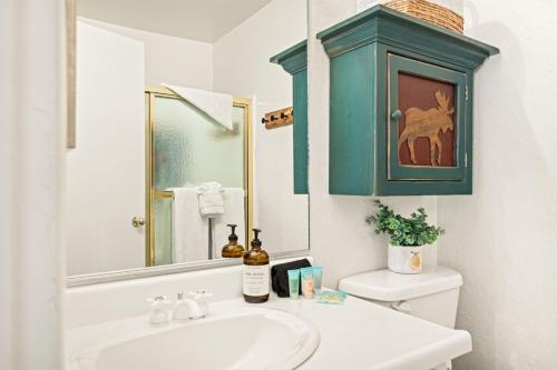 Et badeværelse på Summit Slope Side