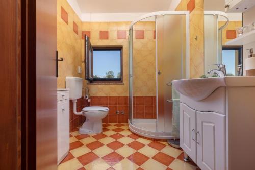 Apartments with parking space Rovinj - 24279