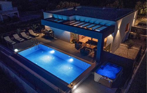 Beautiful Home In Lumbarda