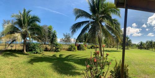 Gallery image of Helang Beach View in Kimanis