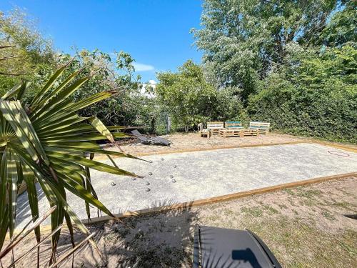 Maison de vacances à 350m de la plage avec jardin, véranda et Wi-Fi gratuit - FR-1-361-525