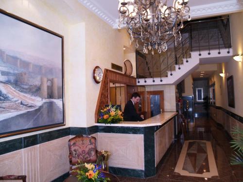 Lobi atau kawasan kaunter penerimaan di Hotel Las Moradas