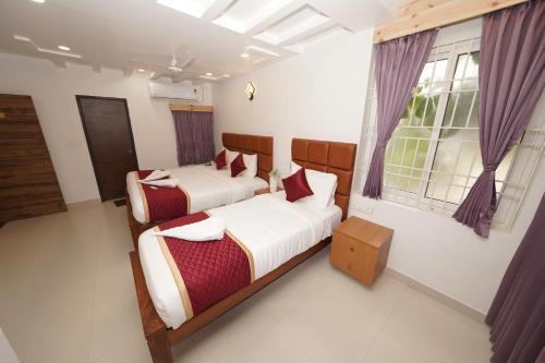 Ένα ή περισσότερα κρεβάτια σε δωμάτιο στο Hotel Devi Paradise