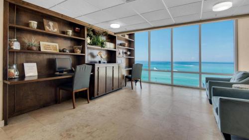 Twenty First Gulf Front 3BR 3BA Sleeps 8 Panama City Beach photo 48