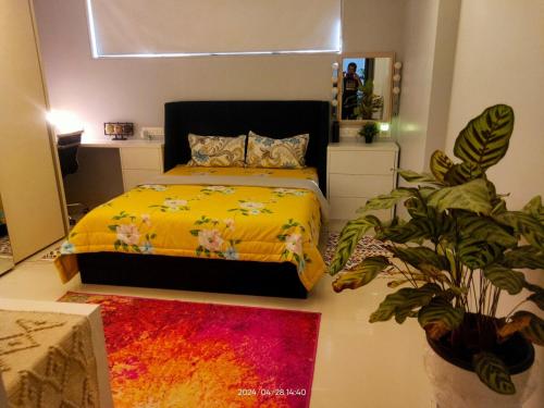 Gallery image of CASA ALOHA - stylish luxe 2bed 3bath luxury home in Mumbai