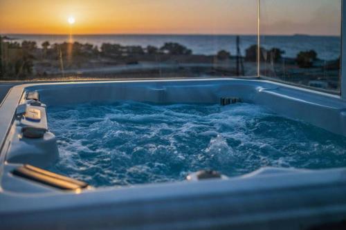 Amanecer o atardecer desde la villa o alrededores