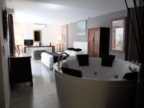 Be Loft B&B Pool & Spa photo 18
