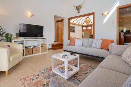 Villa Maria by Optima Villas