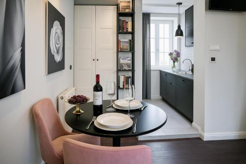 Χώρος καθιστικού στο ChicLife SARONA Shenkin - Borgo Santa Caterina & Museum