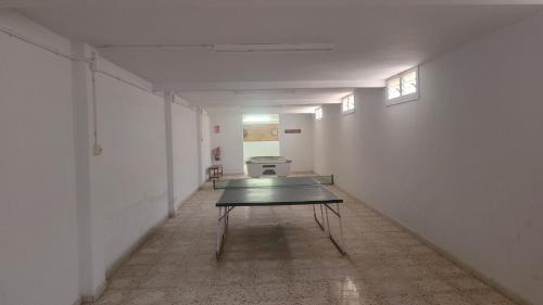 Kemudahan pingpong di La Caña de España atau berdekatan