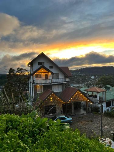 Landskap semula jadi dekat dengan rumah tamu ini