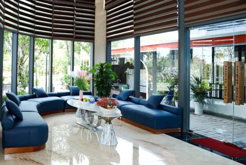 Ruang duduk di Daystar Hotel