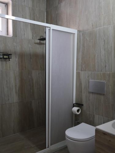 Ένα μπάνιο στο Sevin Stone Hotel