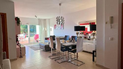 Estepona appartement vue mer avec terrasse sud