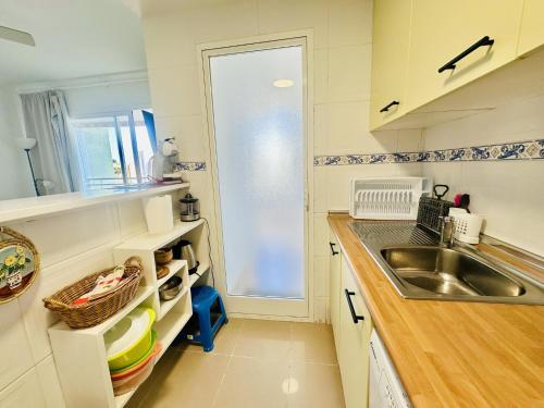 Η κουζίνα ή μικρή κουζίνα στο T981 - Cala Palmera - 2004 Finestrat