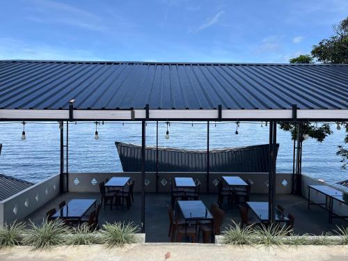 Naturlandskabet i nærheden af kroen