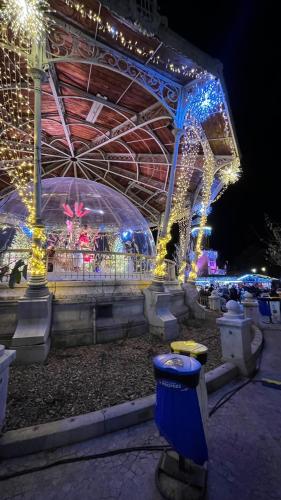 Cannes Center, minutes walk from the Palais des festivals, Beaches, La Croisette and Rue d'Antibes