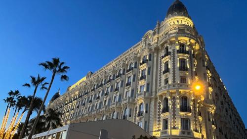 Cannes Center, minutes walk from the Palais des festivals, Beaches, La Croisette and Rue d'Antibes