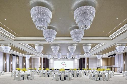 Restaurace v ubytování Hopewell Hotel